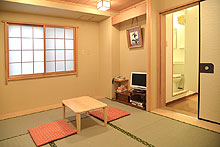 Chambre japonaise 6 tatami (salle de bain privative)